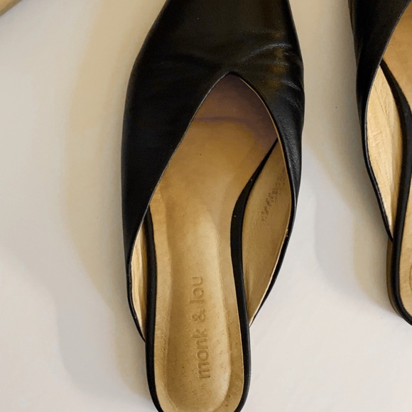 Black mules - Picture 3 of 5